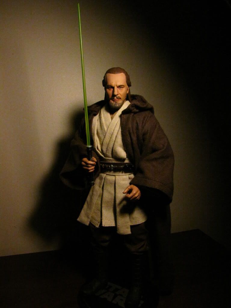 sideshow collectibles qui gon jinn